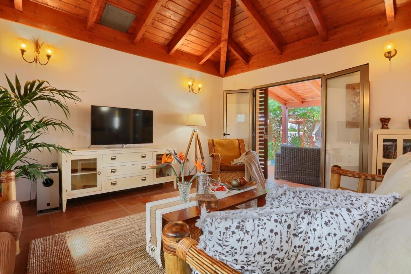 Villa Charly Puerto de la Madera Exterior photo